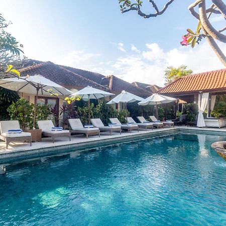 Aleesha Villas And Suites Sanur  Bagian luar foto